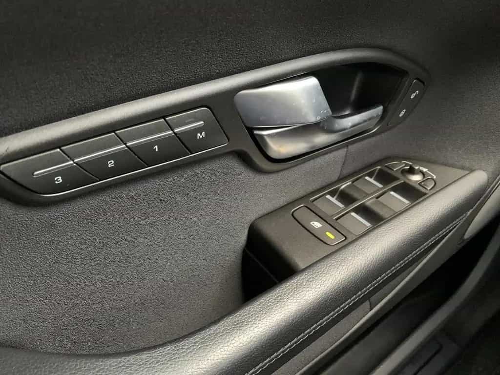 Land Rover Range Rover Rover Evoque Si4 Leder+Navi+Sitzh+Xenon 01/2017-photo-24