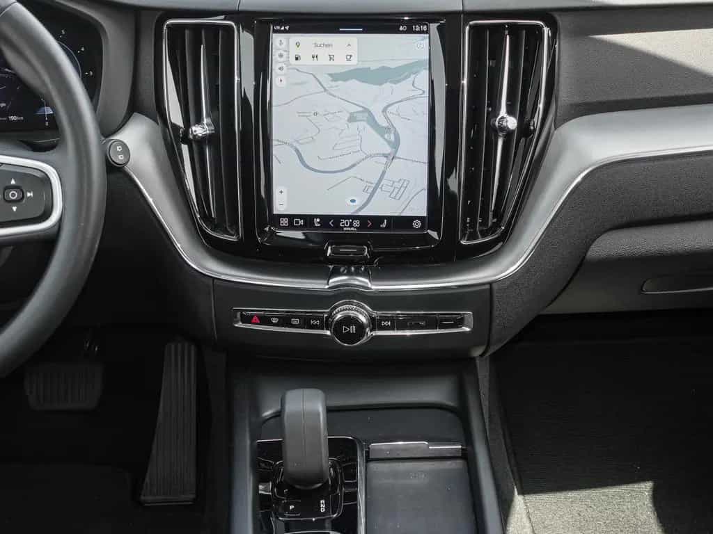 Volvo XC60 Momentum Pro 2WD B4 Diesel EU6d 06/2022-photo-10