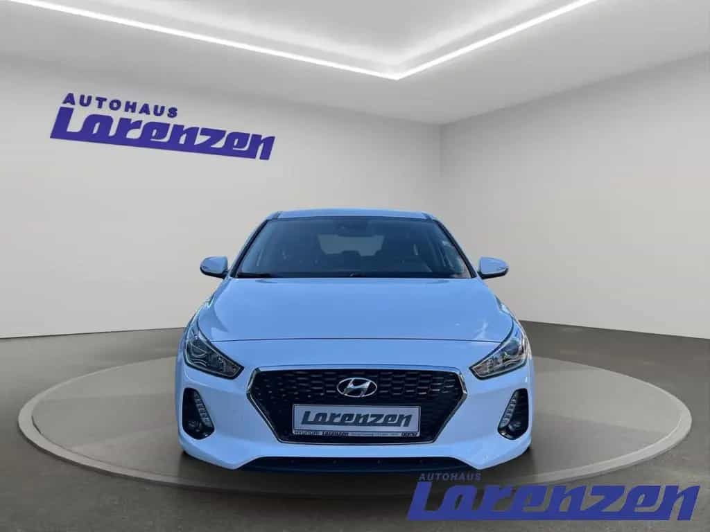 Hyundai i30 PDE 1.4 Kombi Select Spurhalteass. Fernlicht 03/2018-photo-1