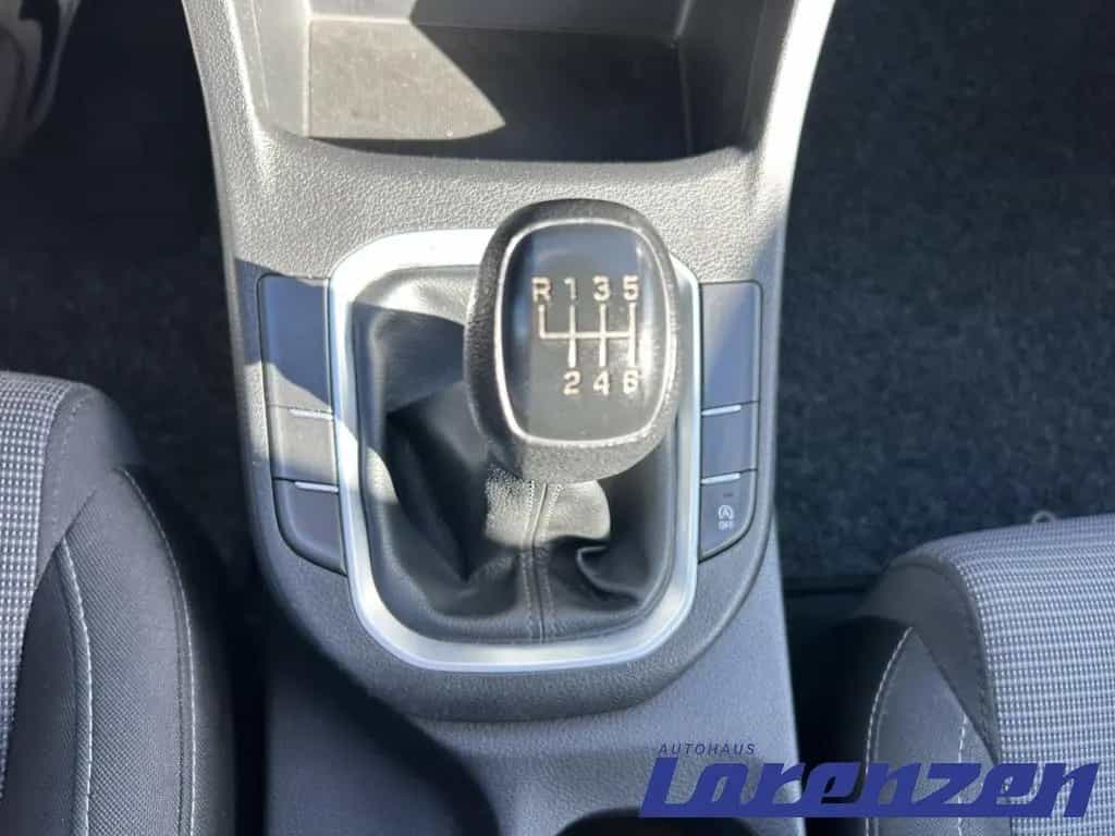 Hyundai i30 PDE 1.4 Kombi Select Spurhalteass. Fernlicht 03/2018-photo-13