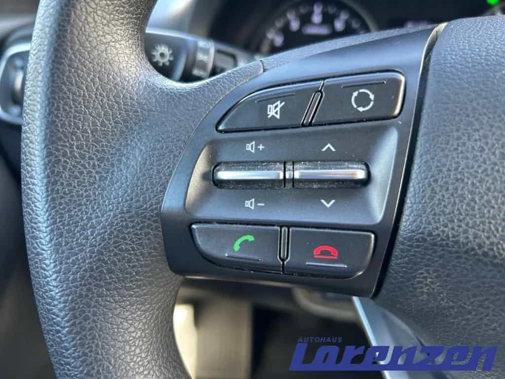 Hyundai i30 PDE 1.4 Kombi Select Spurhalteass. Fernlicht 03/2018-photo-21