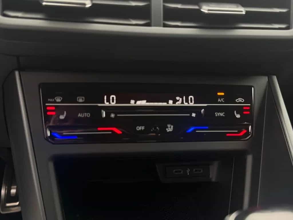 Volkswagen Taigo R-Line*1.5 TSI*DSG*R-KAM*NAVI*IQ DRIVE* 03/2022-photo-22