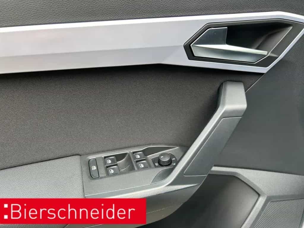 Seat Arona 1.0 TSI DSG FR SHZ ACC NAVI KESSY LED CAM 02/2025-photo-12