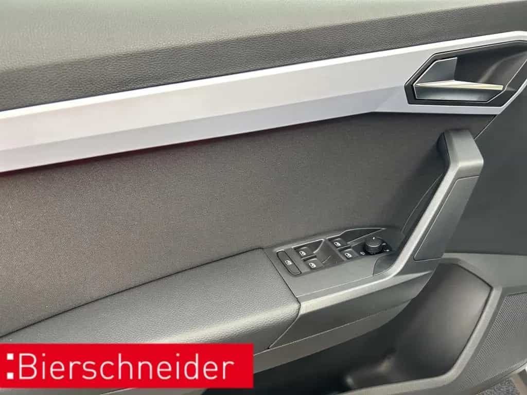 Seat Arona 1.0 TSI DSG FR NAVI CAM SHZ 01/2025-photo-11