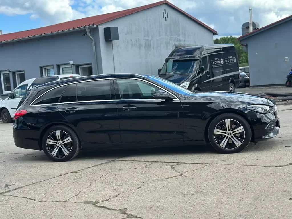 Mercedes-Benz C 220 T-Modell 4Matic Avantgarde + Business 03/2022-photo-4