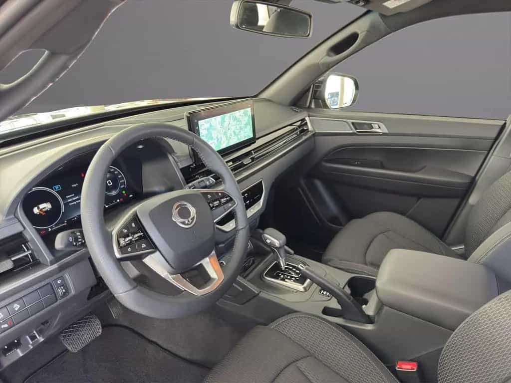 KGM Musso Grand 2.2 E-XDI AT 4WD Bliss *Navi/RFK/PDC 01/2026-photo-9