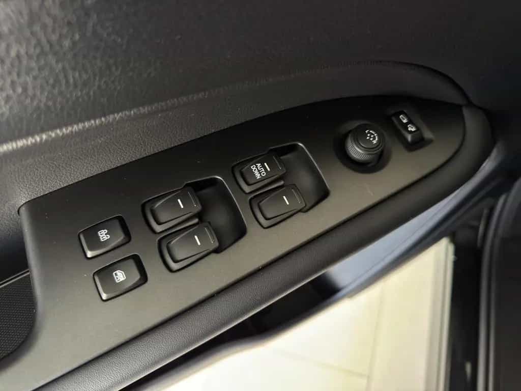 KGM Musso Grand 2.2 E-XDI AT 4WD Bliss *Navi/RFK/PDC 01/2026-photo-8