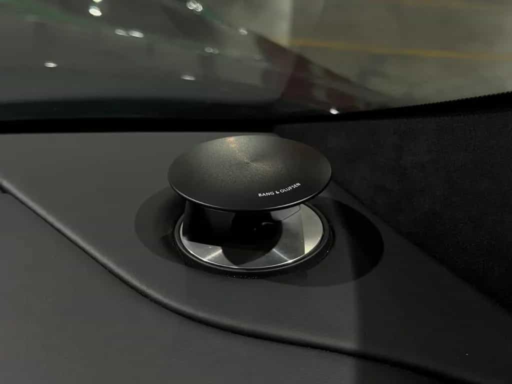 Aston Martin DBS 5.2 V12 B&O°KEY°360° 04/2022-photo-15