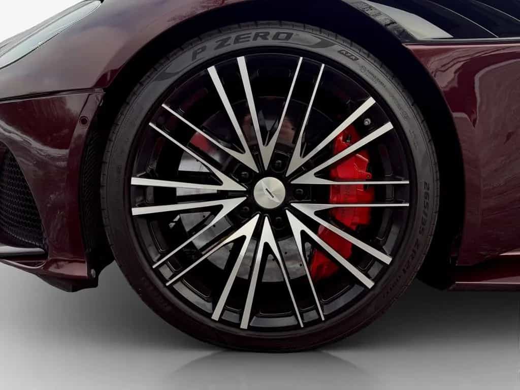 Aston Martin DBS 5.2 V12 B&O°KEY°360° 04/2022-photo-17
