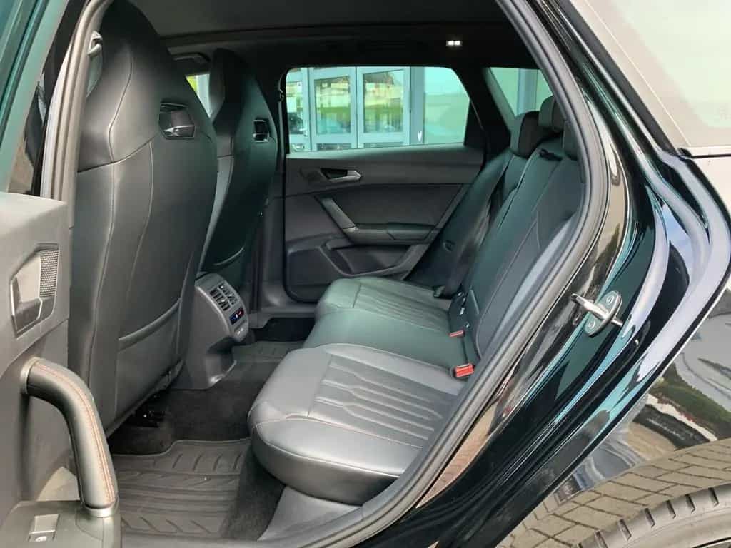Cupra Leon Sportstourer VZ 2.0 TSI 4Drive PANO+AHK+RFK 01/2022-photo-10