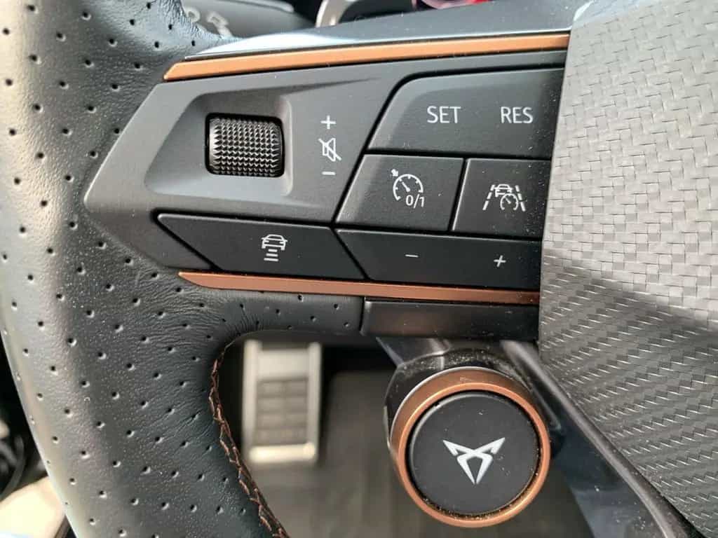 Cupra Leon Sportstourer VZ 2.0 TSI 4Drive PANO+AHK+RFK 01/2022-photo-35