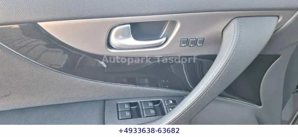 Infiniti QX70 3.0 d S/Scheckheft/Tüv + Insk. NEU 07/2016-photo-13