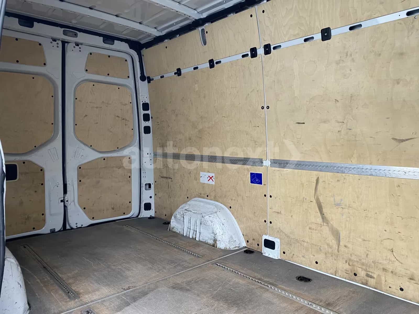 Mercedes-Benz Sprinter 11/2020-photo-13