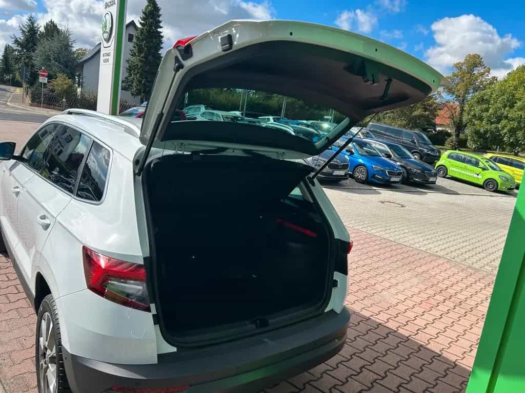 Skoda Karoq Clever 1,5 TSI 110 kW 150 PS 06/2021-photo-17