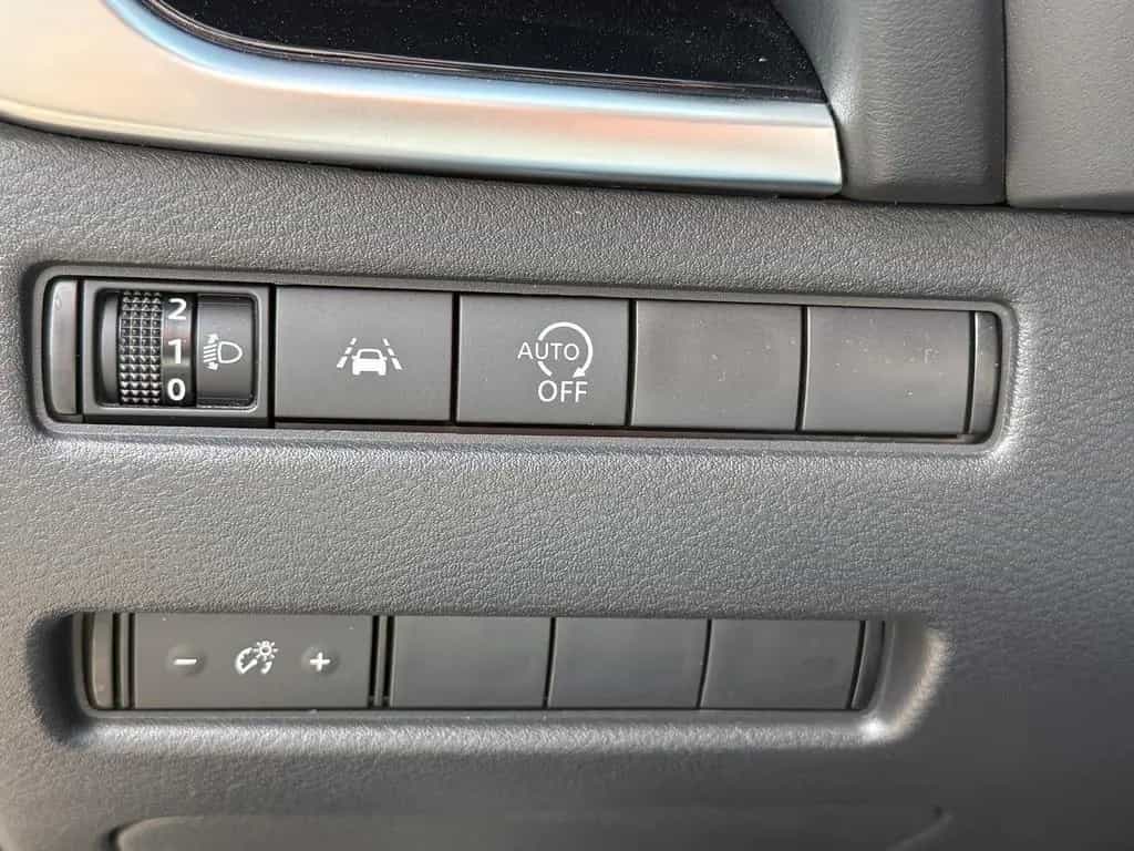 Nissan Qashqai 1.3 DIG-T N-Connecta Automatik Navi 12/2021-photo-19