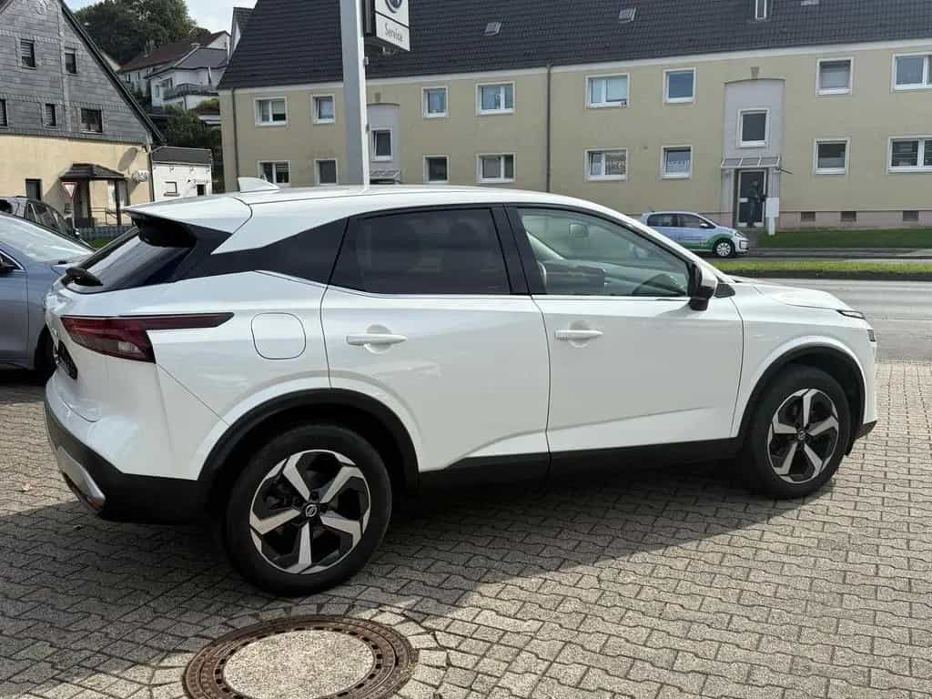Nissan Qashqai 1.3 DIG-T N-Connecta Automatik Navi 12/2021-photo-5