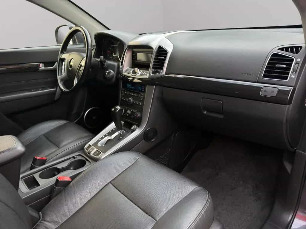 Chevrolet Captiva 2.2 D LTZ 4WD *7xSitz*Aut.*Leder*AHK* 01/2014-photo-19