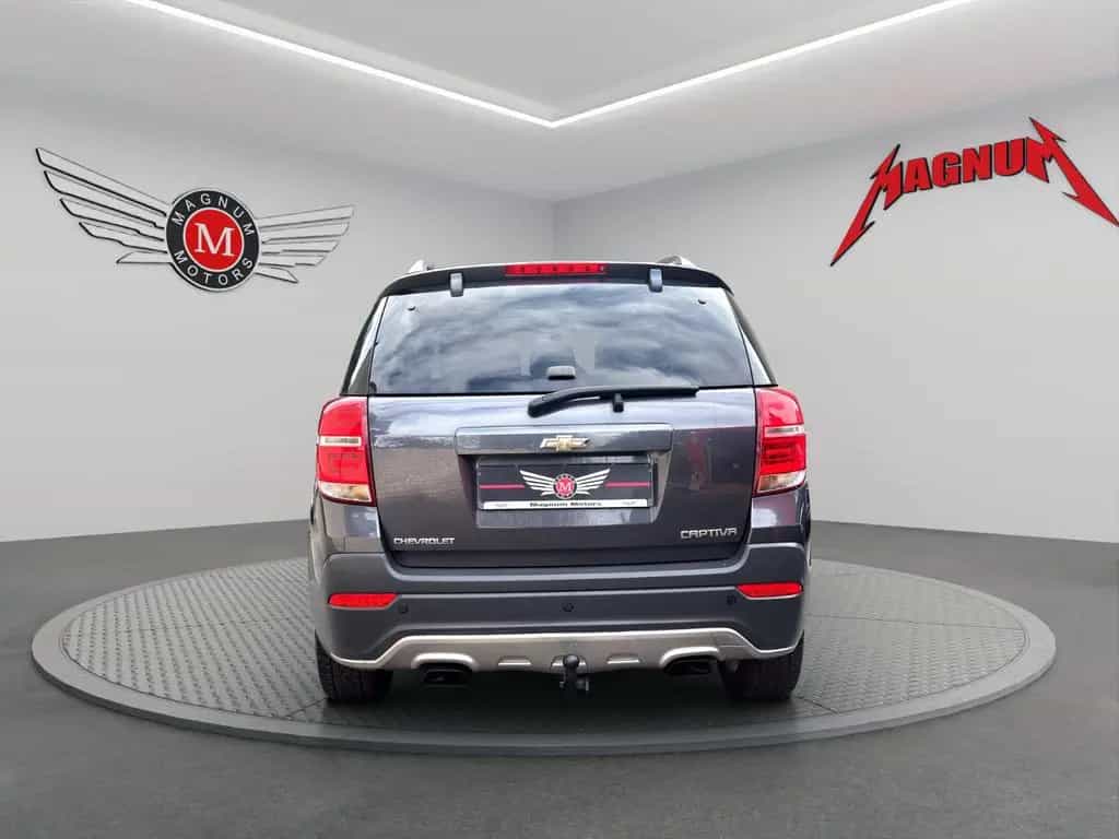 Chevrolet Captiva 2.2 D LTZ 4WD *7xSitz*Aut.*Leder*AHK* 01/2014-photo-8