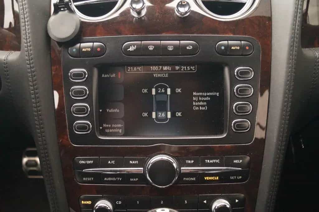 Bentley Continental GTC 6.0 W12 560pk -LEER-NAVI-ECC-PDC 11/2006-photo-13