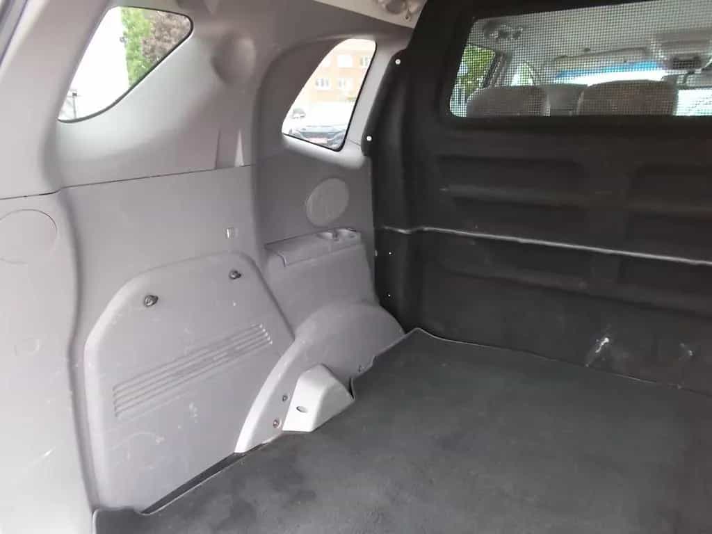 Ssangyong Rodius Sapphire 2WD AHK 5 Sitze Trennwand Navi 03/2015-photo-12