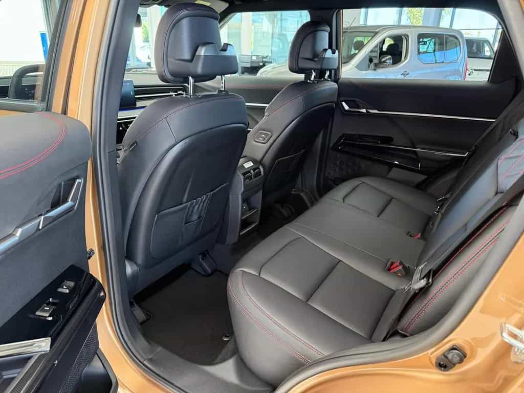 KGM Actyon 1.5 TGDi 120kW AWD Bliss /el. Heckklappe 01/2026-photo-5