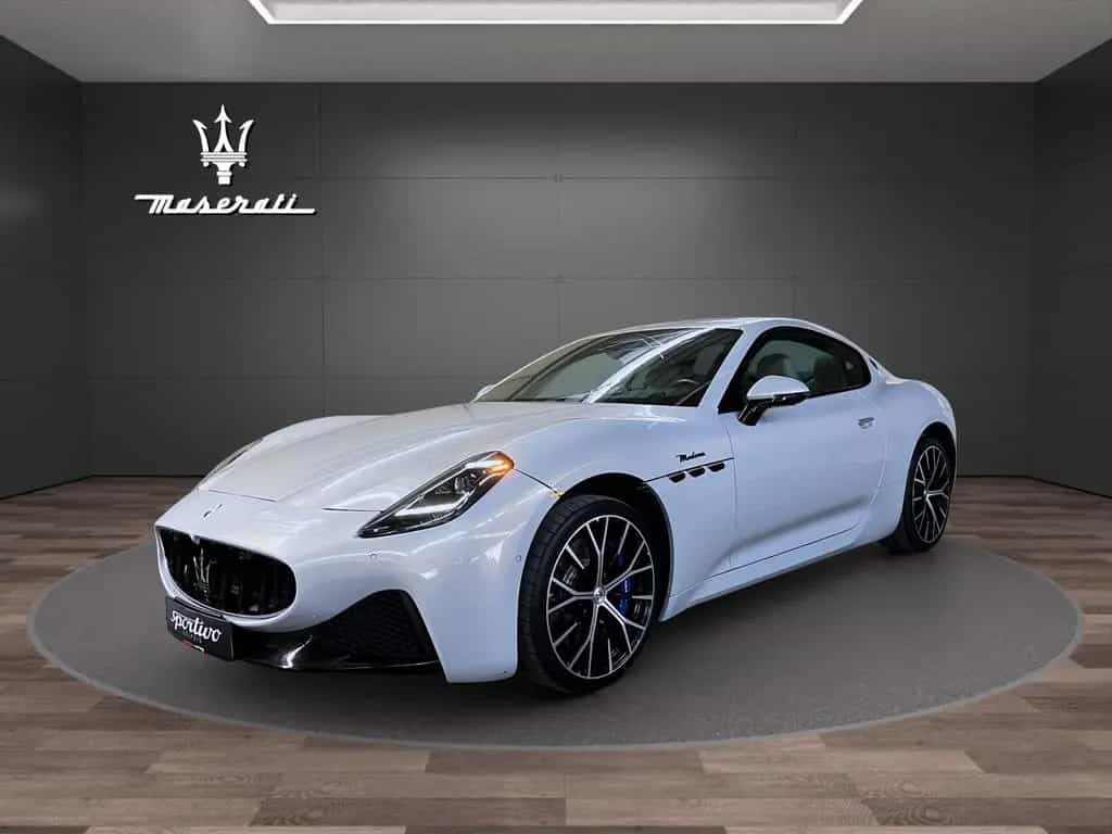 Maserati Granturismo Modena 03/2024-photo-1