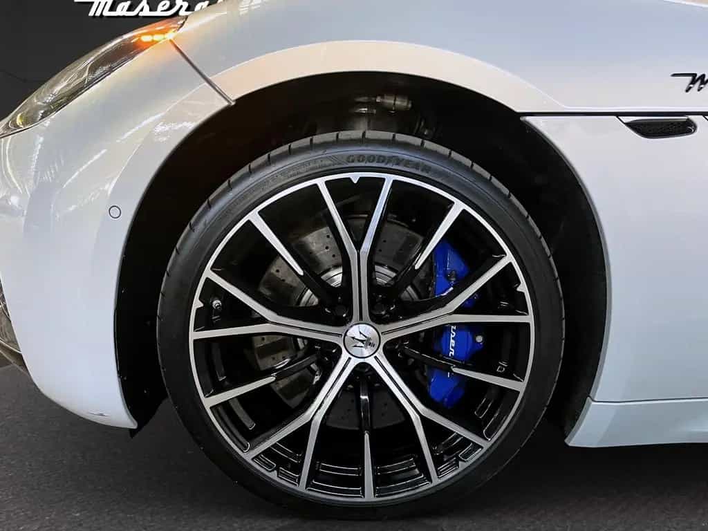 Maserati Granturismo Modena 03/2024-photo-10