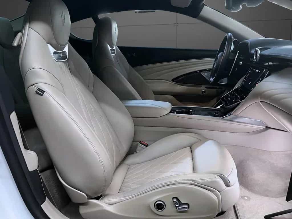 Maserati Granturismo Modena 03/2024-photo-14