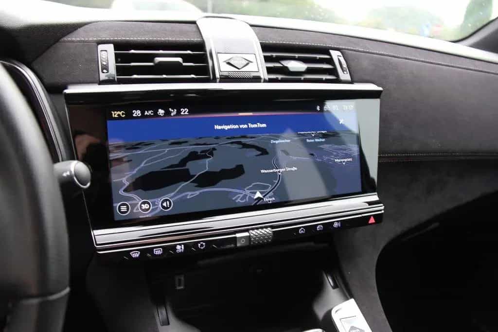 DS Automobiles DS7 (Crossback) DS 7 1.5d Performance LED NAV 19Zoll memory LEDE 03/2024-photo-4
