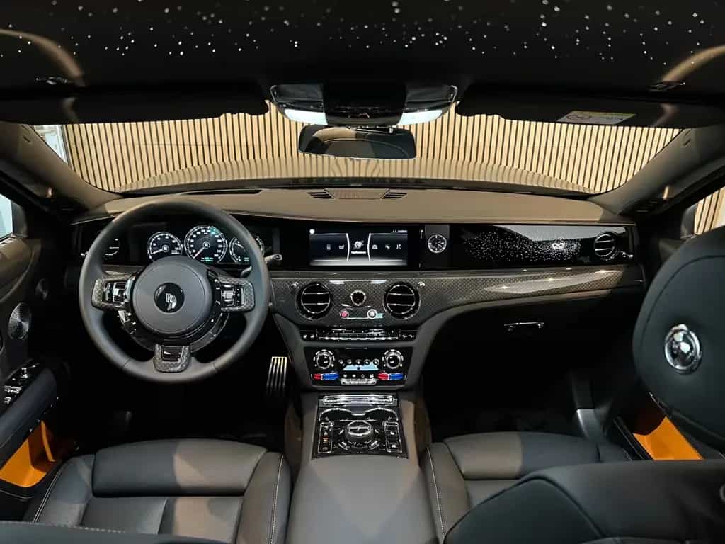 Rolls-Royce Ghost Black Badge *Shooting-Star*Table*Theatre* 06/2024-photo-9