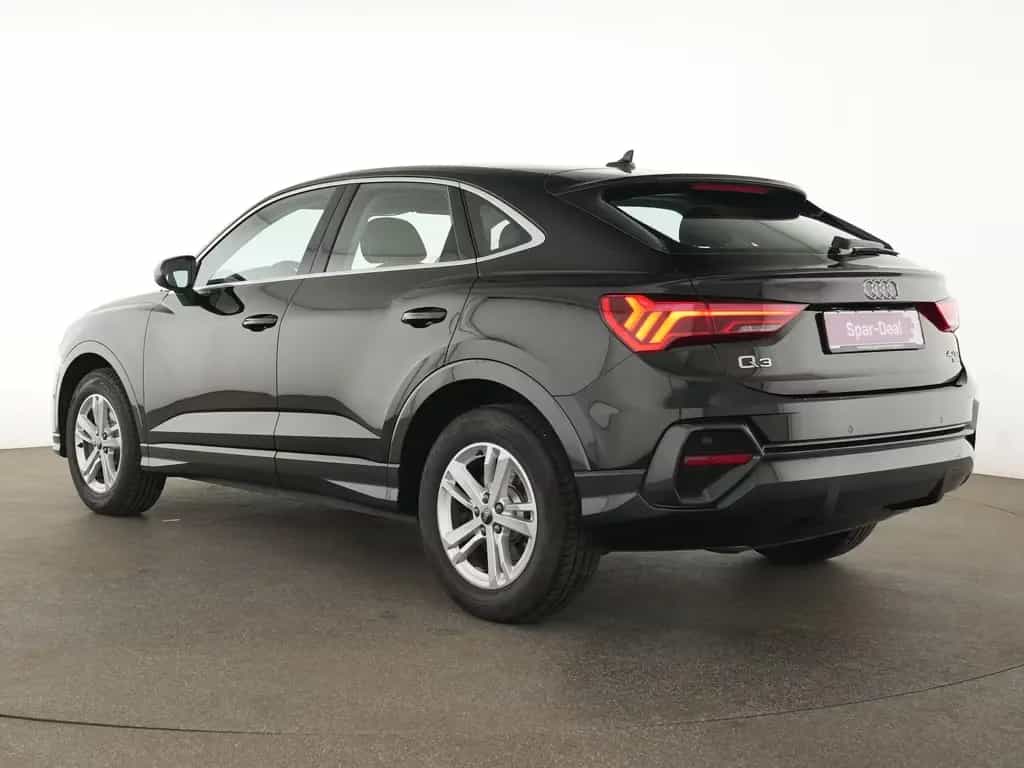 Audi Q3 Sportback quattro|LED|Paket Business|AHK 07/2022-photo-8