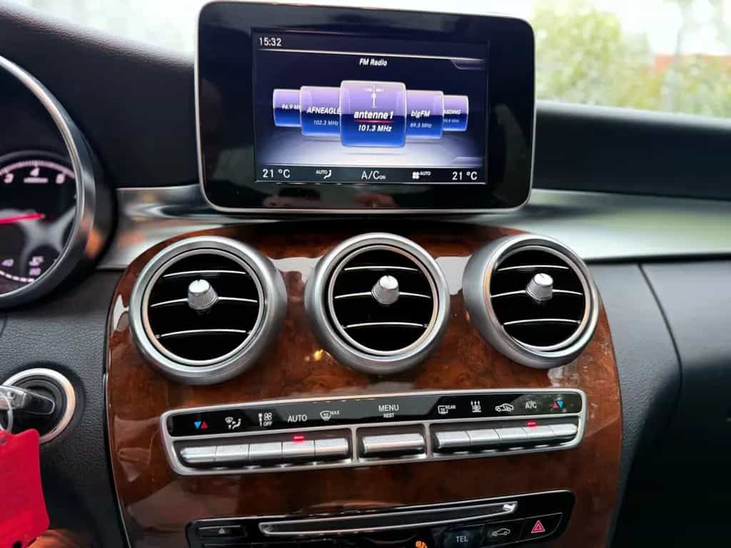 Mercedes-Benz C 200 CGI Lim./LEDER/PDC/SDH/STANDHE/TEMP/I HAND 10/2016-photo-10