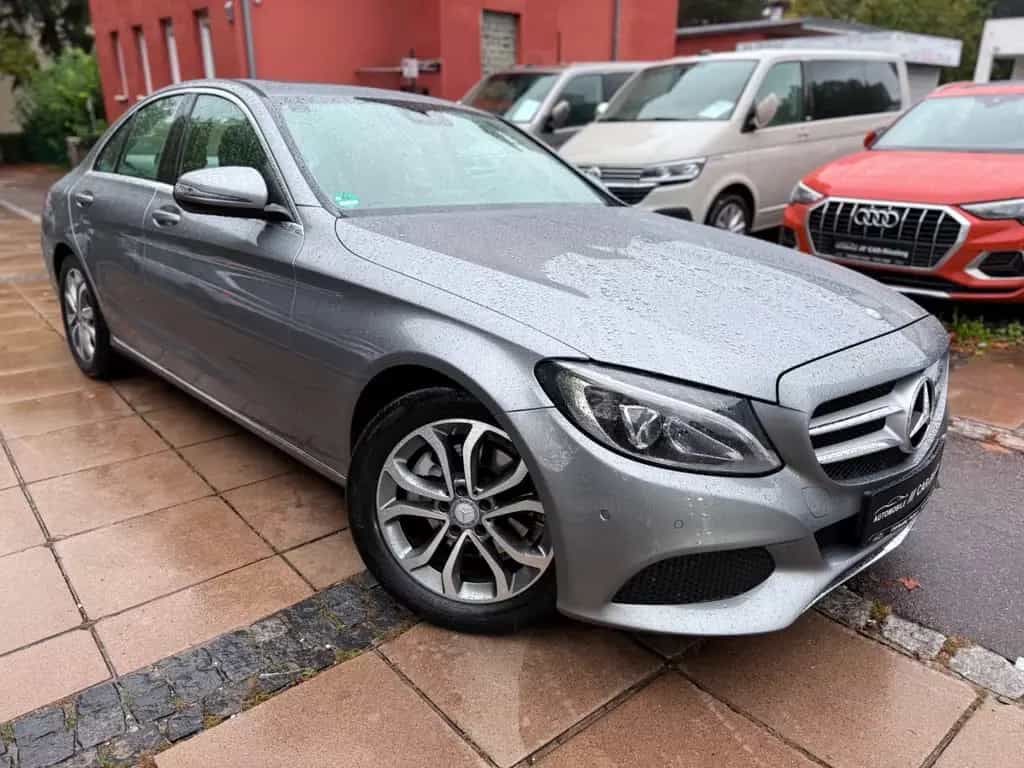 Mercedes-Benz C 200 CGI Lim./LEDER/PDC/SDH/STANDHE/TEMP/I HAND 10/2016-photo-3