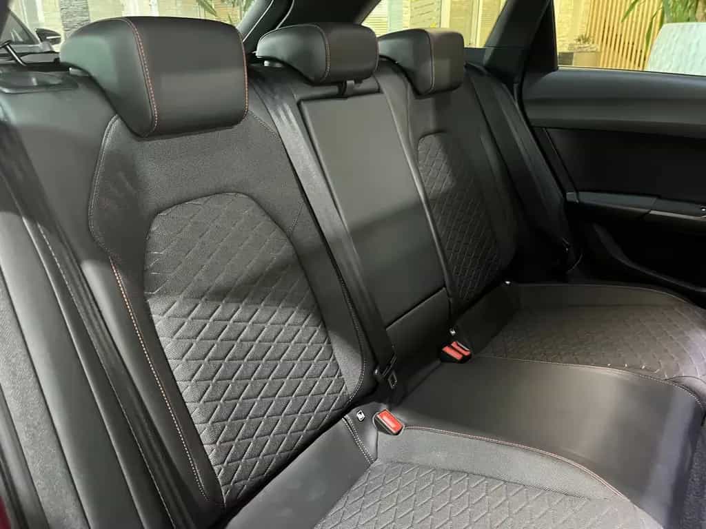 Seat Leon FR Pano dig.Cockpit AmbienteLicht LED R.Cam 04/2021-photo-18