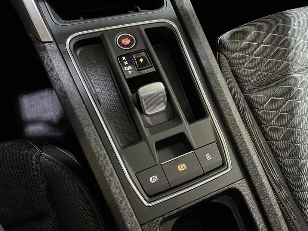 Seat Leon FR Pano dig.Cockpit AmbienteLicht LED R.Cam 04/2021-photo-27