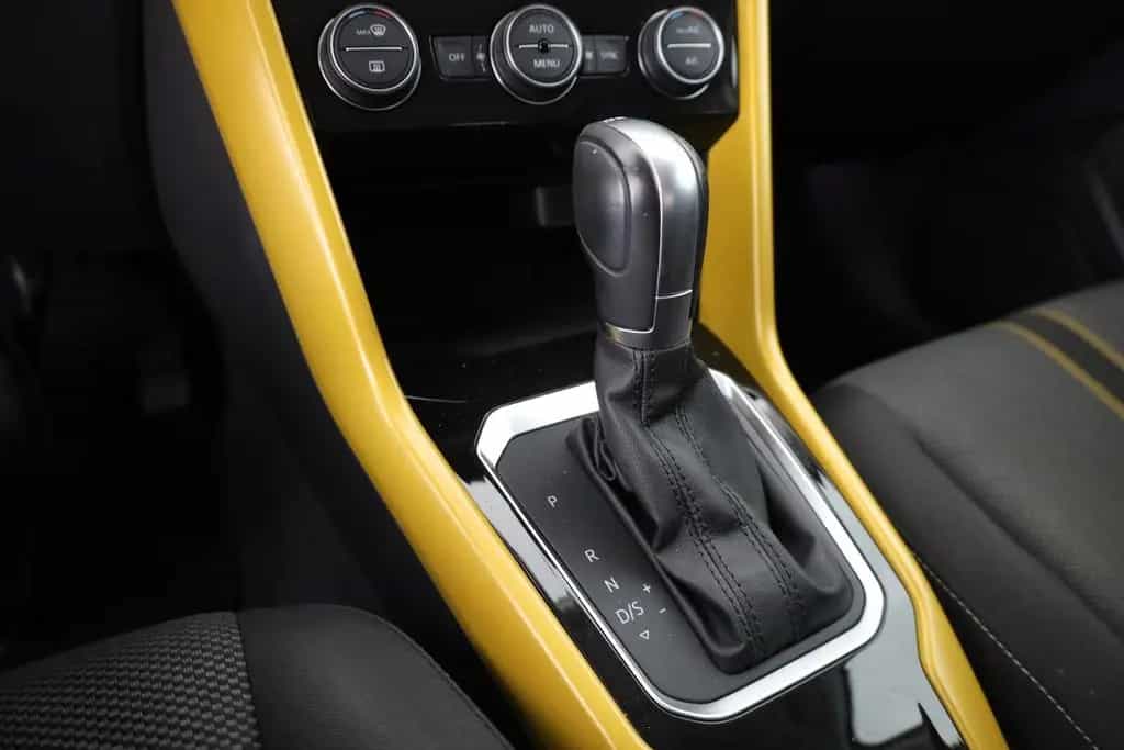 Volkswagen T-Roc 1.5 TSI DSG R-Line LED Navi Sitzheizung 07/2019-photo-13