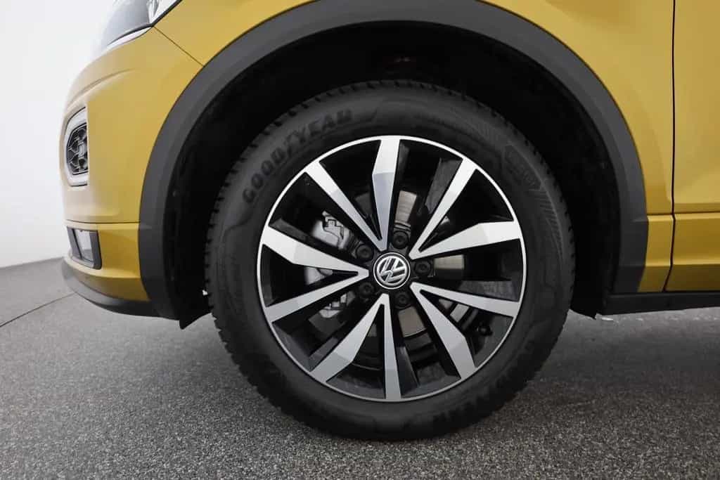 Volkswagen T-Roc 1.5 TSI DSG R-Line LED Navi Sitzheizung 07/2019-photo-31