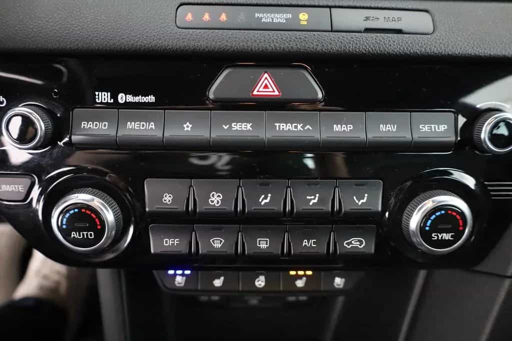 Kia Sportage 1.6 T-GDI GT-Line 4WD LED Navi Sitzluft 08/2019-photo-11