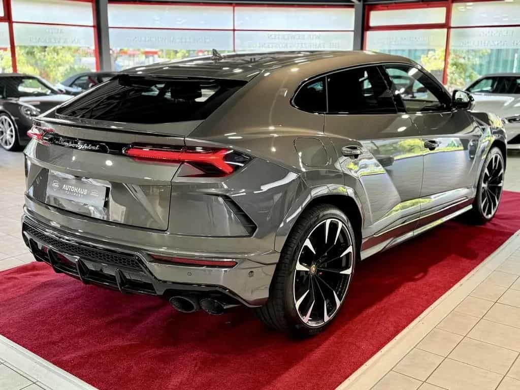 Lamborghini Urus B&O+PANO+HUD+ACC+LASER 01/2021-photo-3