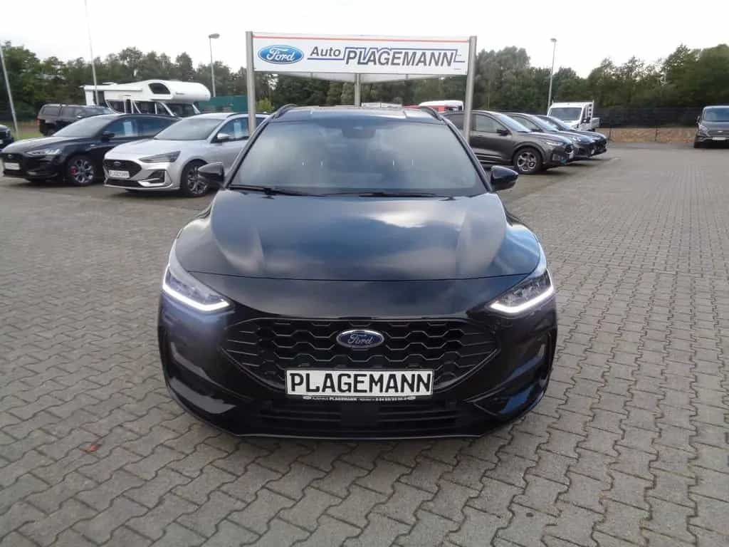 Ford Focus Turnier ST-Line 04/2022-photo-1