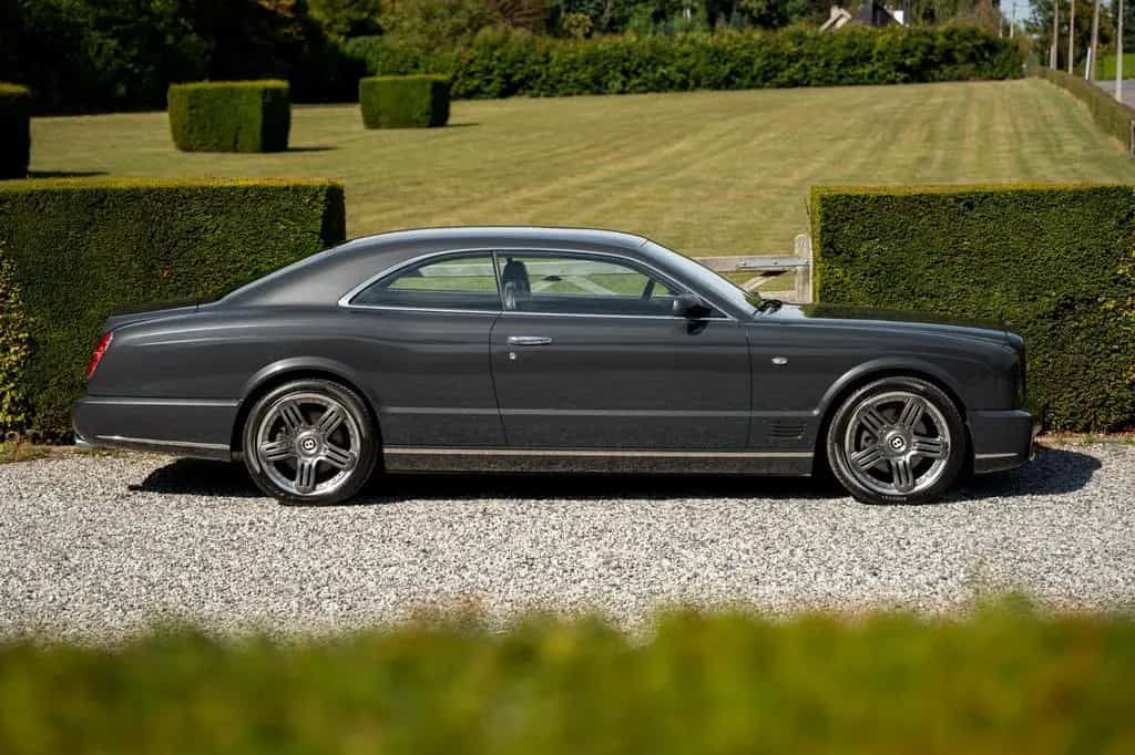 Bentley Brooklands 6.75L V8 10/2008-photo-2