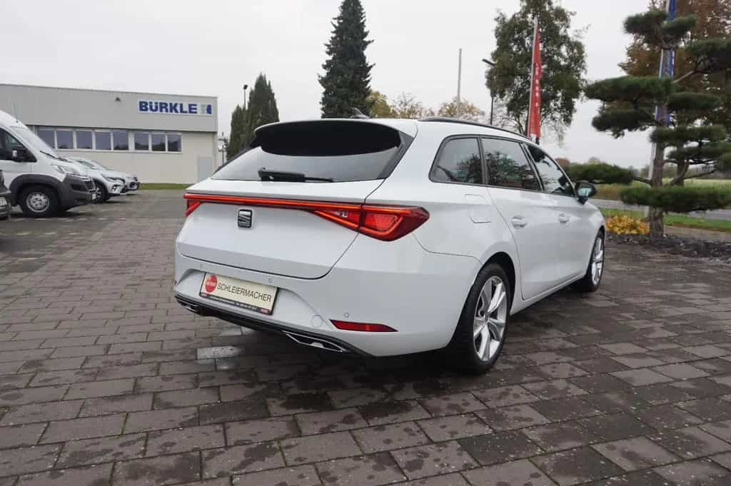 Seat Leon Sportstourer FR 05/2022-photo-5