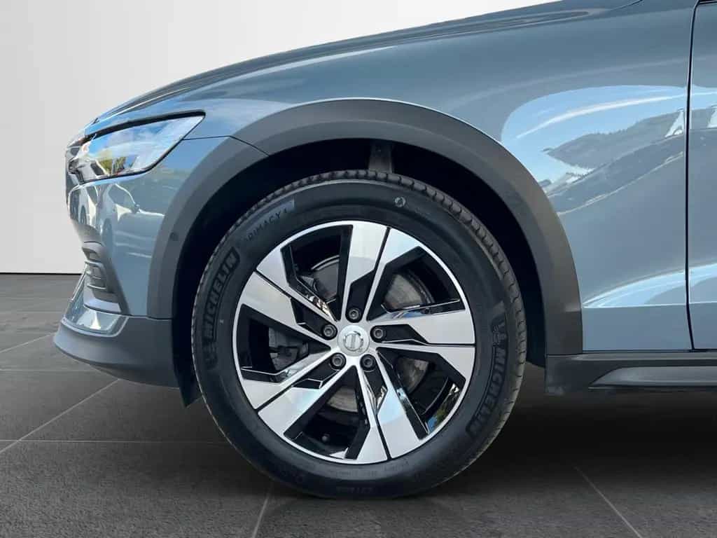 Volvo V60 Cross Country Plus AHK ACC 03/2023-photo-13