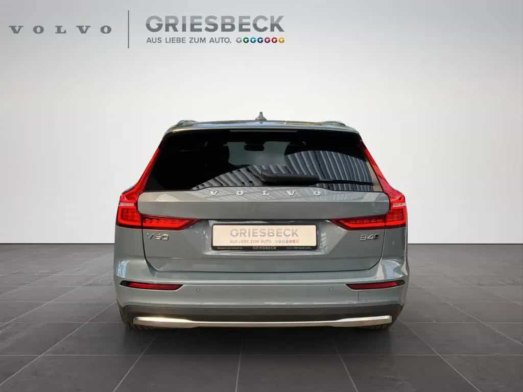 Volvo V60 Cross Country Plus AHK ACC 03/2023-photo-3
