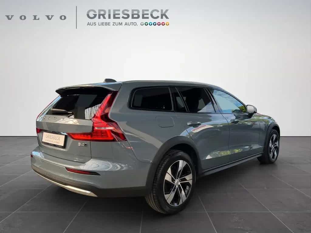 Volvo V60 Cross Country Plus AHK ACC 03/2023-photo-4