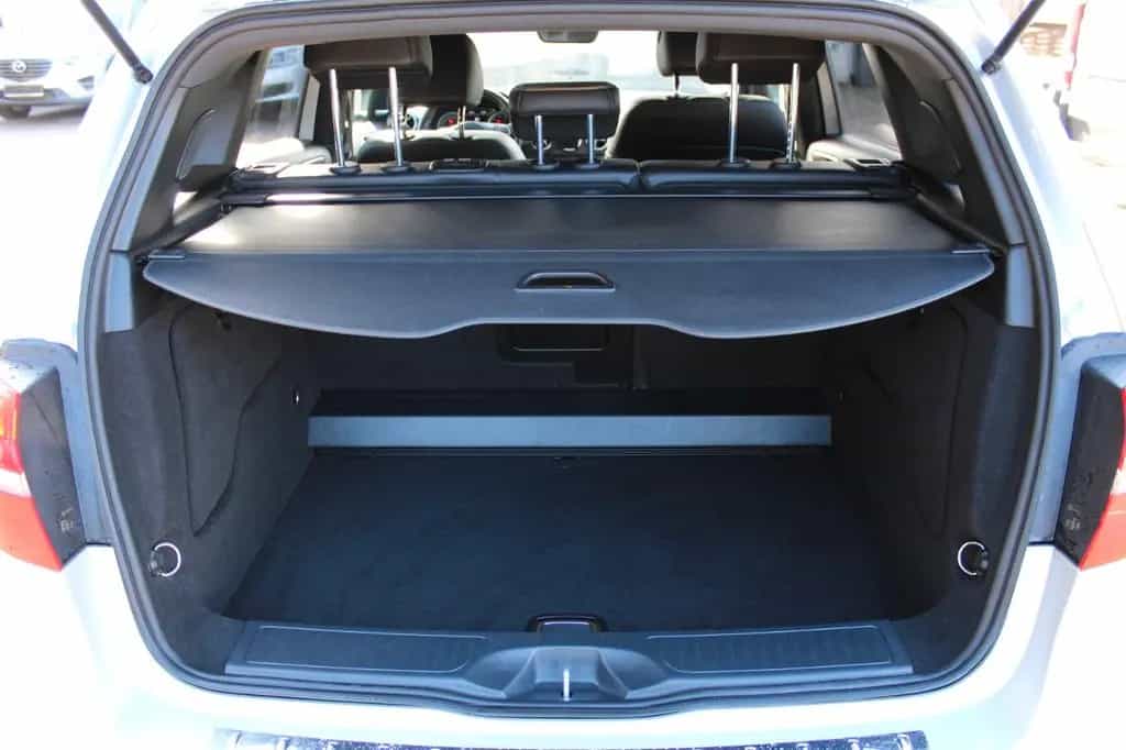 Mercedes-Benz B 250 4Matic Navi Pano H&K LED STD.HZ. 02/2018-photo-13