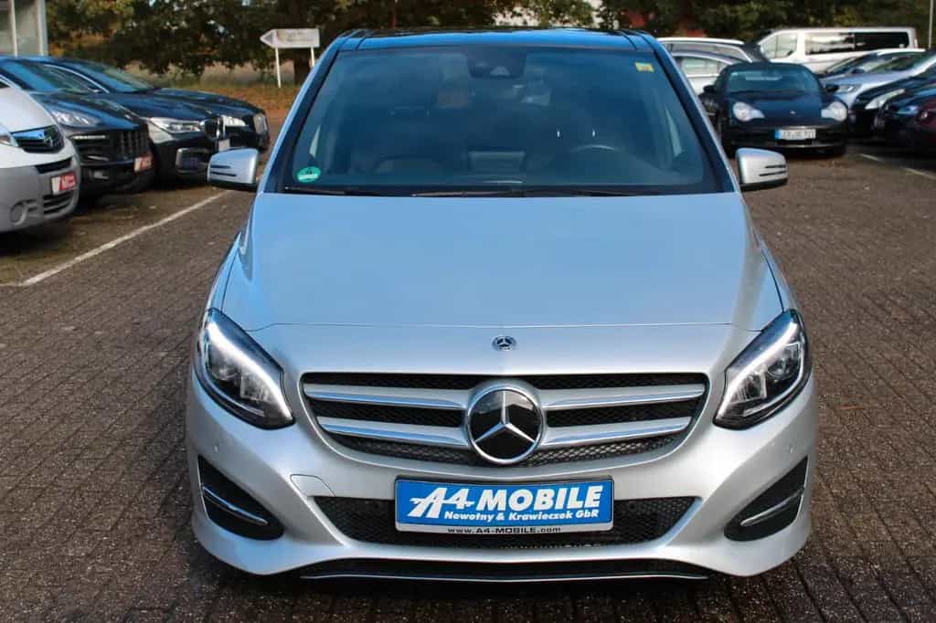 Mercedes-Benz B 250 4Matic Navi Pano H&K LED STD.HZ. 02/2018-photo-15