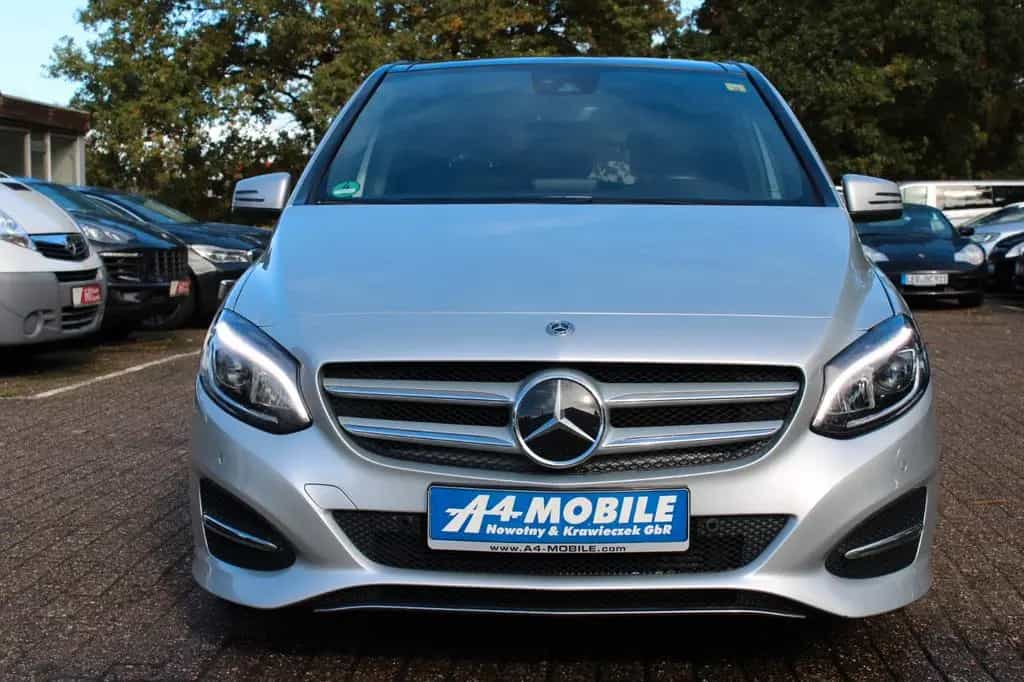 Mercedes-Benz B 250 4Matic Navi Pano H&K LED STD.HZ. 02/2018-photo-5