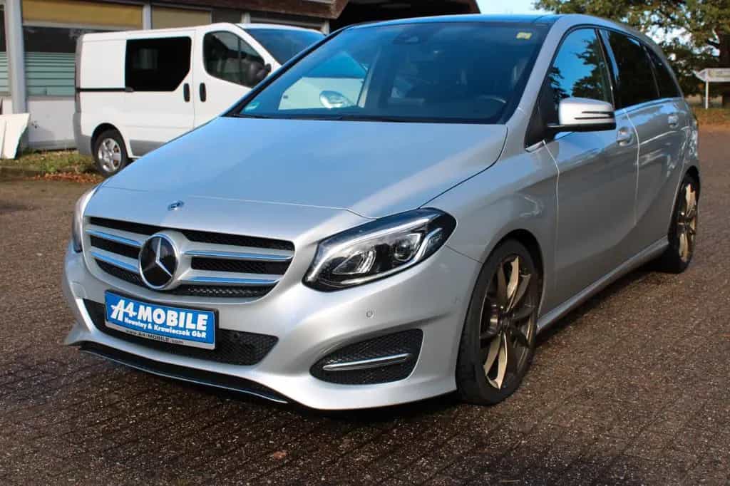 Mercedes-Benz B 250 4Matic Navi Pano H&K LED STD.HZ. 02/2018-photo-6
