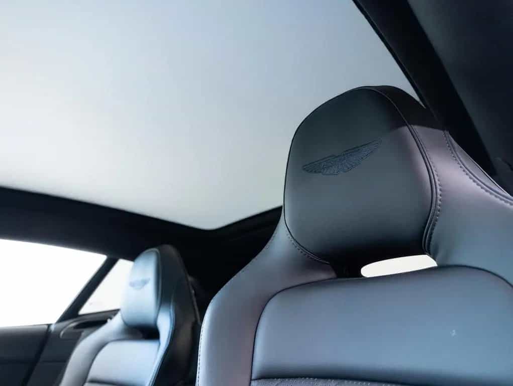 Aston Martin Vanquish , PPF 01/2025-photo-15